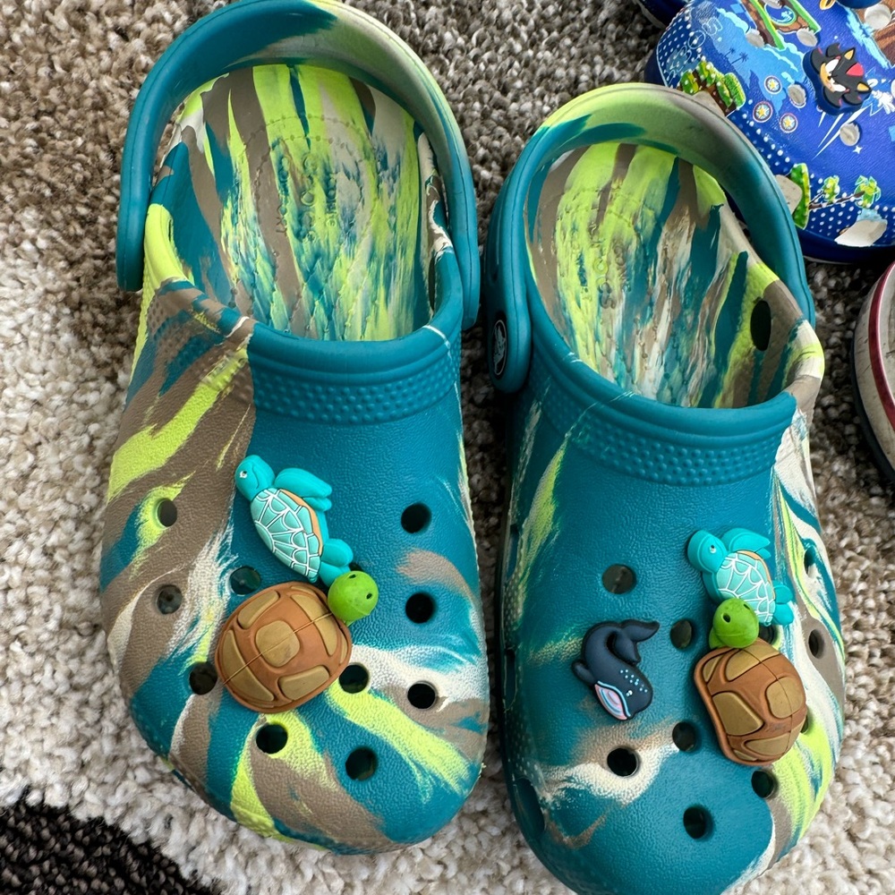 Crocs set of 3 - Picture 5 of 5